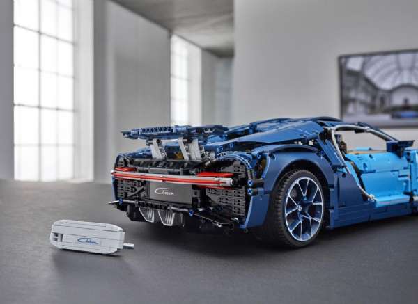 Bugatti Chiron - Lego Technic 42083 Shop - Eurotoys 