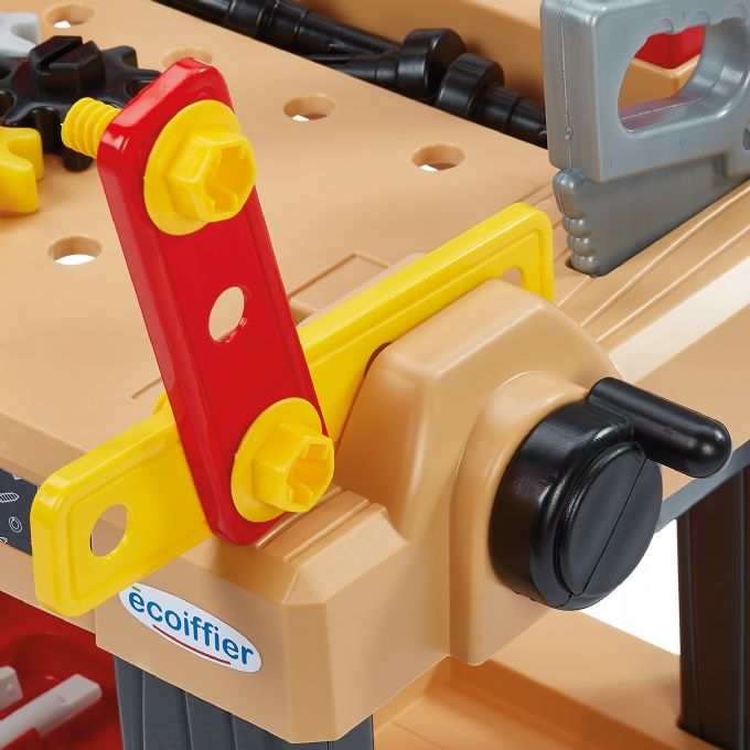 Suuri ty�p�yt� version 8