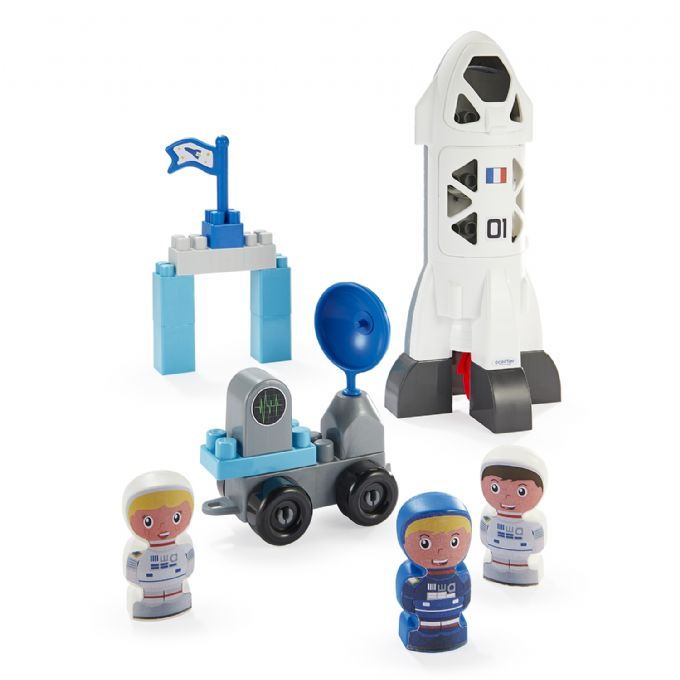 Rumskib med figurer version 1