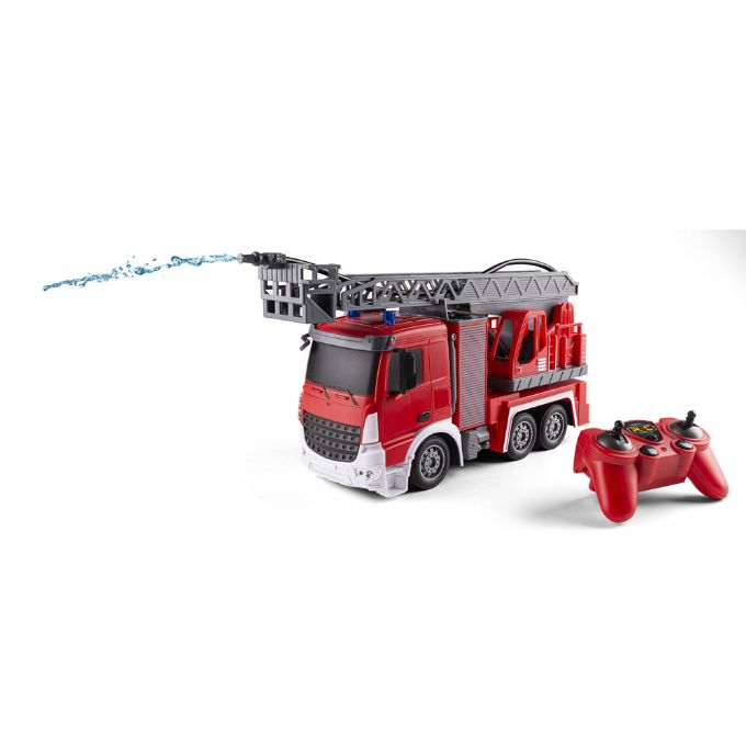 Remote controlled fire truck with water version 6
