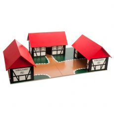 Kolmisivuinen puumaatila