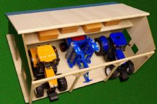Kids Globe Traktorgarage 1:16