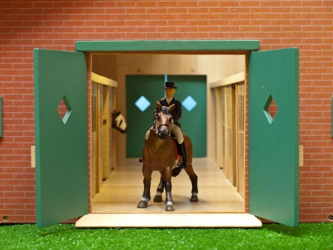 Kids Globe Horse Stable With 7 Boxes version 4