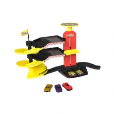 Autolelusetti, sis 3 autoa