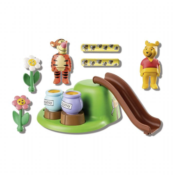 Disney Winnie the Pooh and Tiger's Apiary version 4