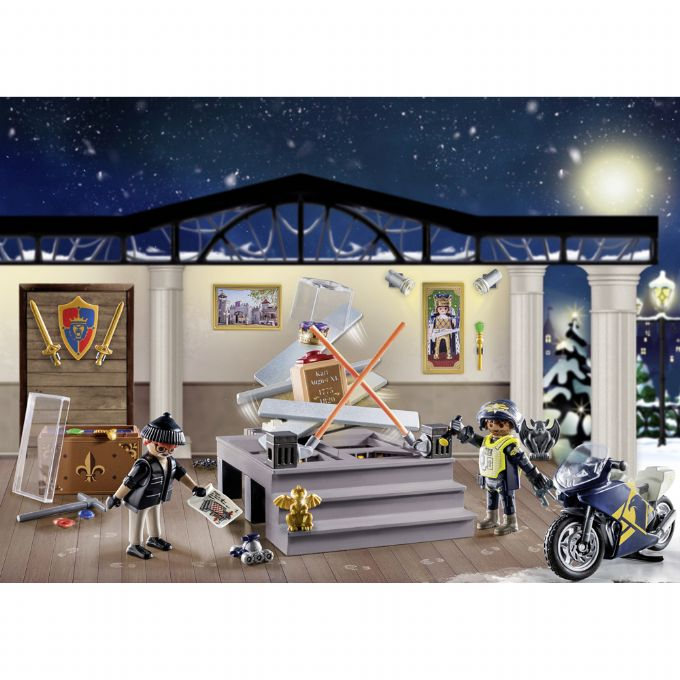 Christmas calendar Police Museum theft version 3