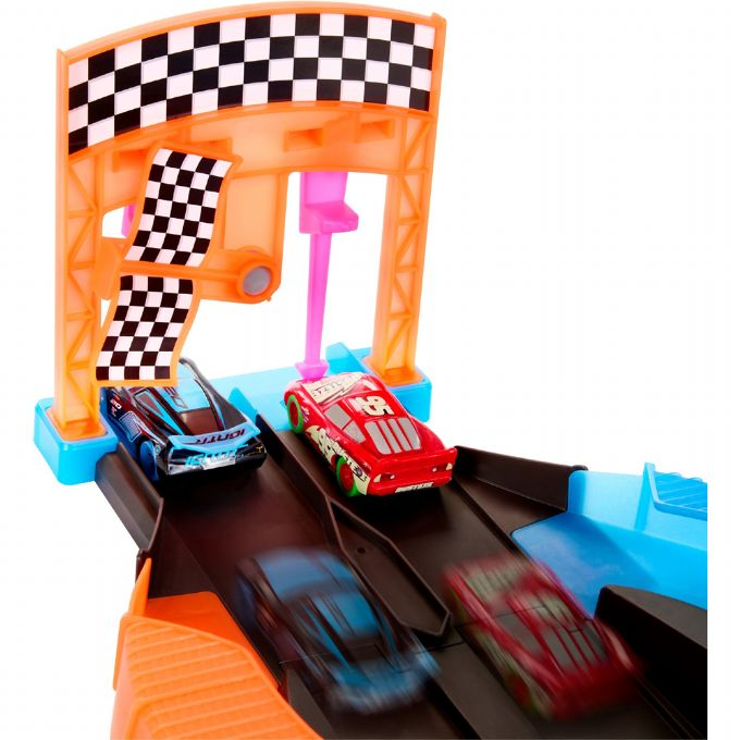Cars Night Racing -leikkisetti version 6