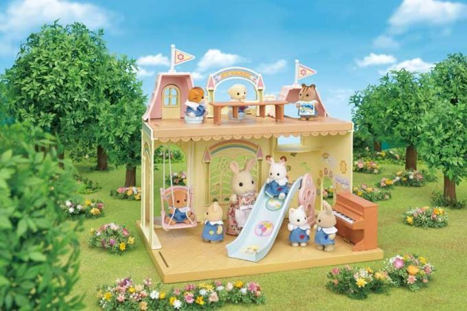 Baby Castle Nursery version 6