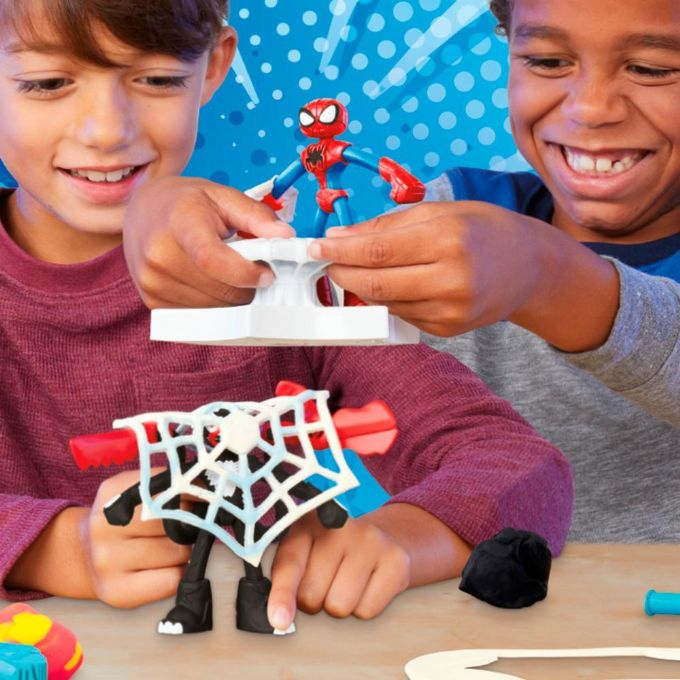Play-Doh Spiderman Launch & Slice Battle version 3