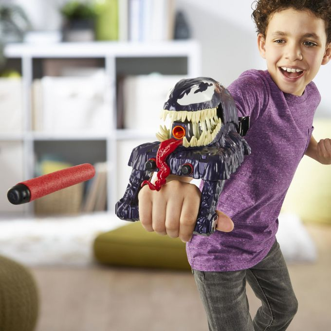 Venom Versus Venom Strike Blaster version 3