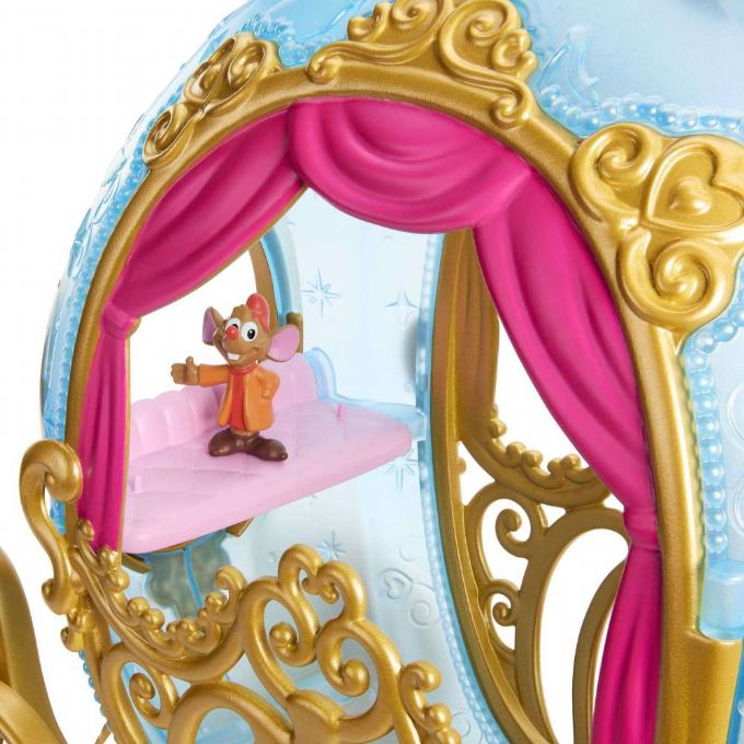 Dinsey Princess Cinderella -hevonen  version 6