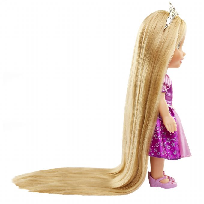 Prinsessa Rapunzel erikoispitkill hiuksilla version 4