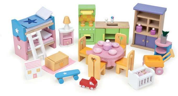 Le Toy Van Furniture starter set version 1