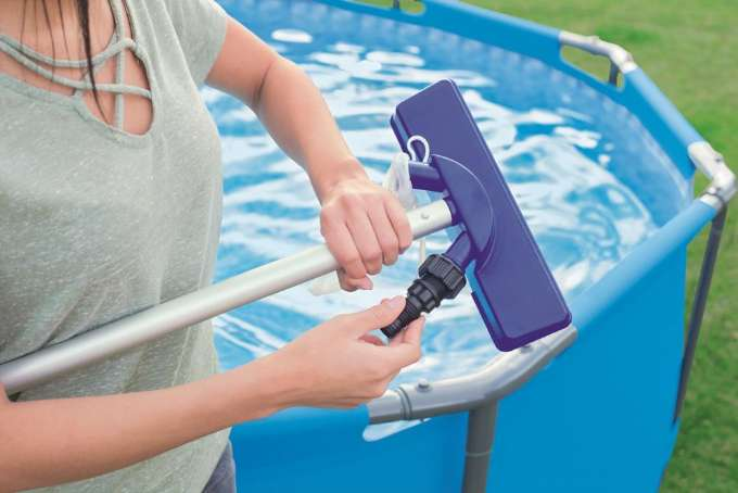 Pool Flowclear Vacuum Cleaner version 2