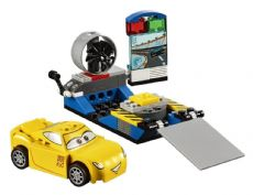 Cruz Ramirez racingsimulator