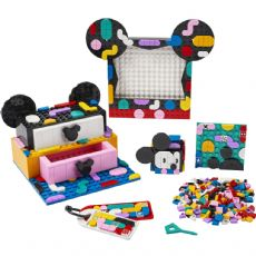 Mickey and Minnie Mouse school starter box