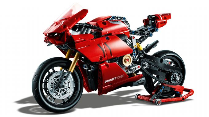 Ducati Panigale V4 R. version 3