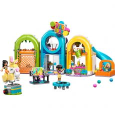 Huvia sis�leikkipuistossa