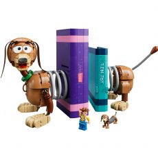 Toy Story-bokst�d med hunden Slinky