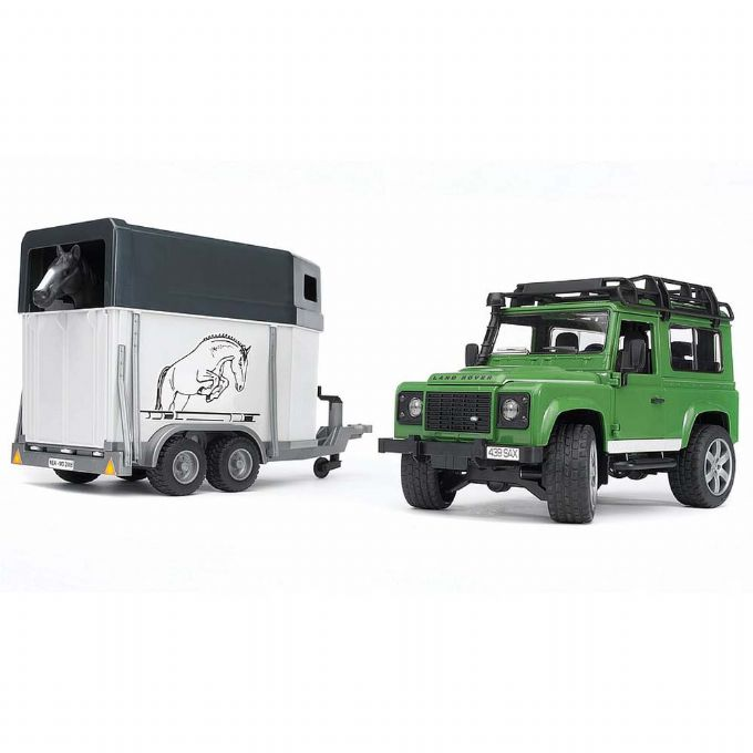 Land Rover Defender with horse trailer version 2