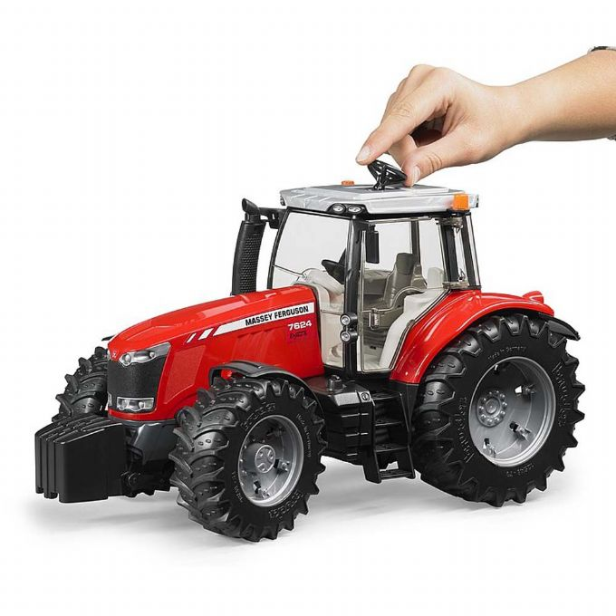 Bruder Massey Ferguson 7600 traktor version 4
