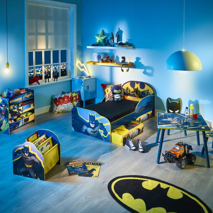 Batman Table and Chairs version 6