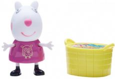 Gurli Pig figurine with basket