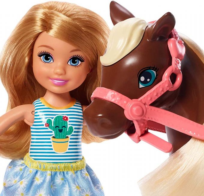 Barbie Club Chelsea Doll and Pony version 3