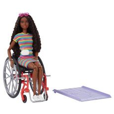 Barbie-Puppe im Rollstuhl
