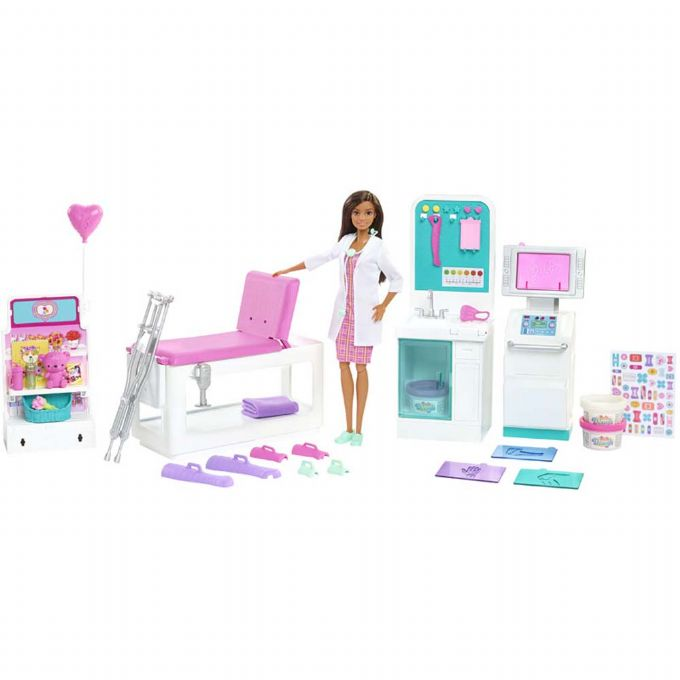 Barbie Fast Cast Clinic Playset version 1