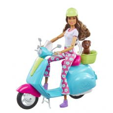 Barbie-skootteri nuken kanssa