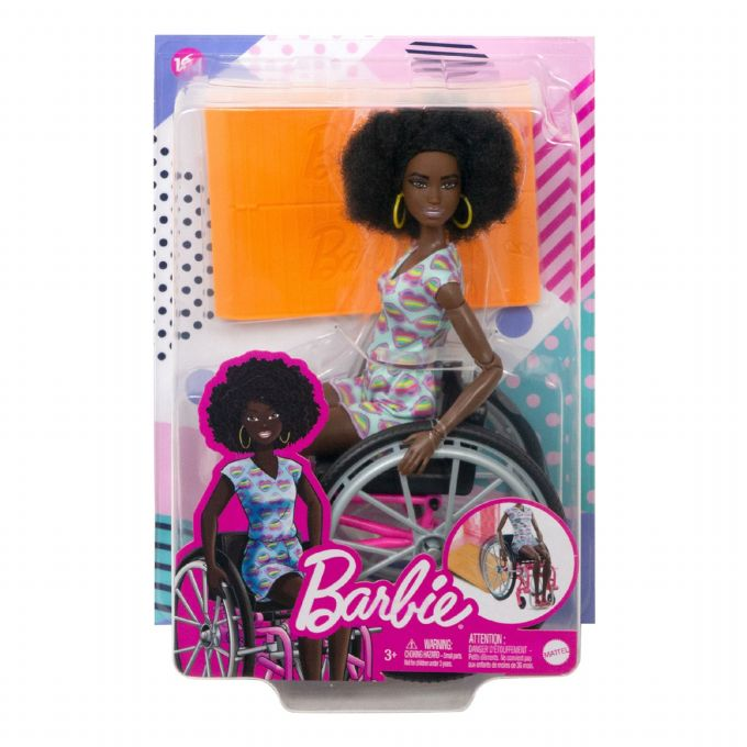 Barbie-nukke pyrtuolissa version 2