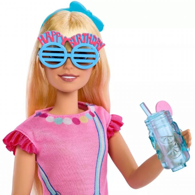 Barbie ensimminen syntympivni tarina version 4