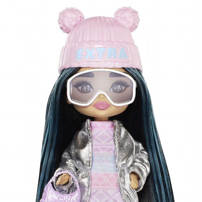 Barbie Extra Mini Snow Doll version 4