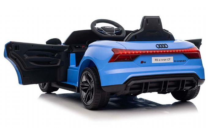 Audi RS E-tron Blue 12V version 3