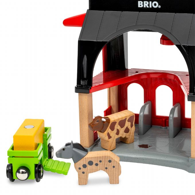 Barn for animals version 5
