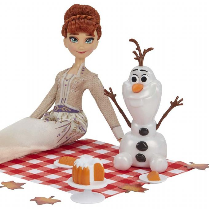 Frost 2 Anna & Olaf Picnic version 3