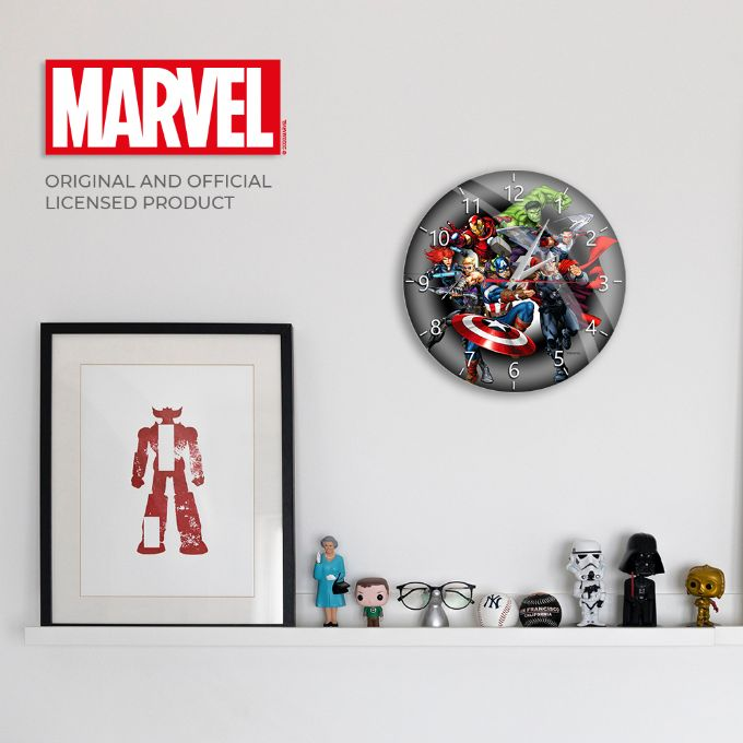 Marvel Avengers musta analoginen seinkello version 4