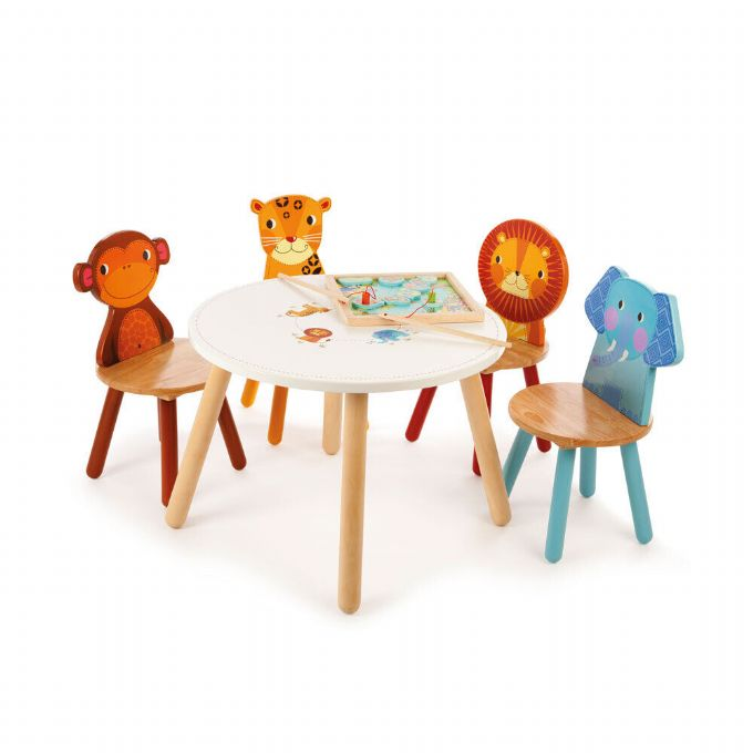 Junge table and chairs set version 1