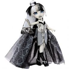 Shadow High Heather Grayson Nukke