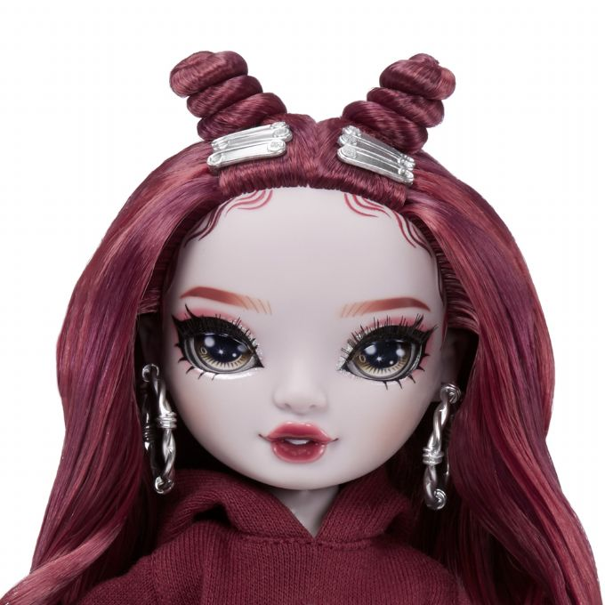 Shadow High Fashion Doll Scarlet Rose version 6