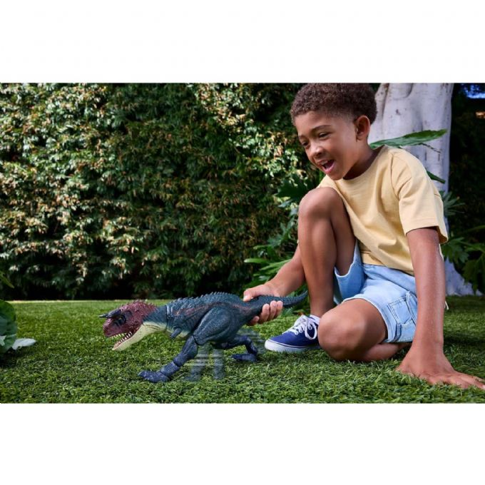 Jurassic World Charge Chomp Carnotaurus version 5