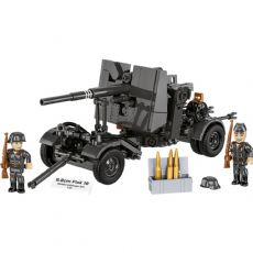 Flak 18 med vagn