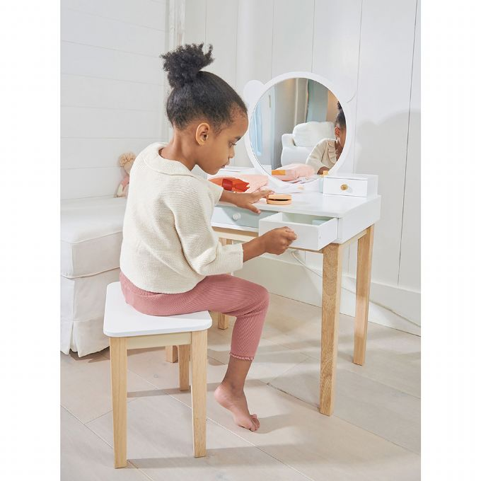 Children's furniture, makeup table with stool version 2