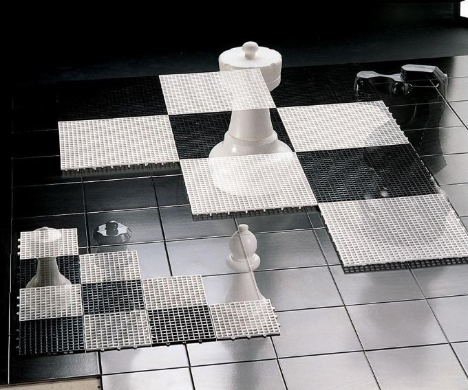 Rolly Suuret shakkinappulat ja -ruudut version 4