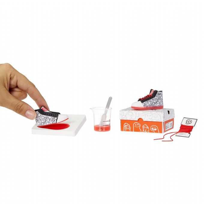 Miniverse Make It Mini Sneakers version 2