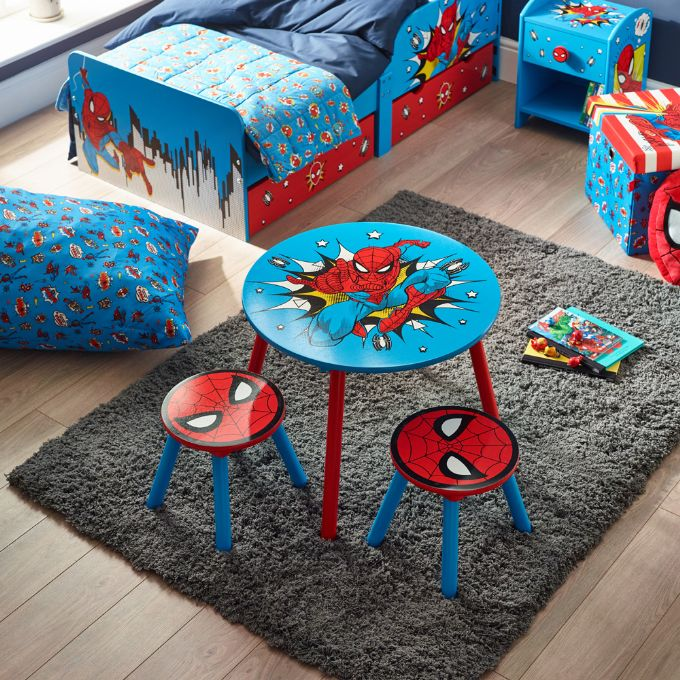 Marvel Spiderman table and chairs version 2