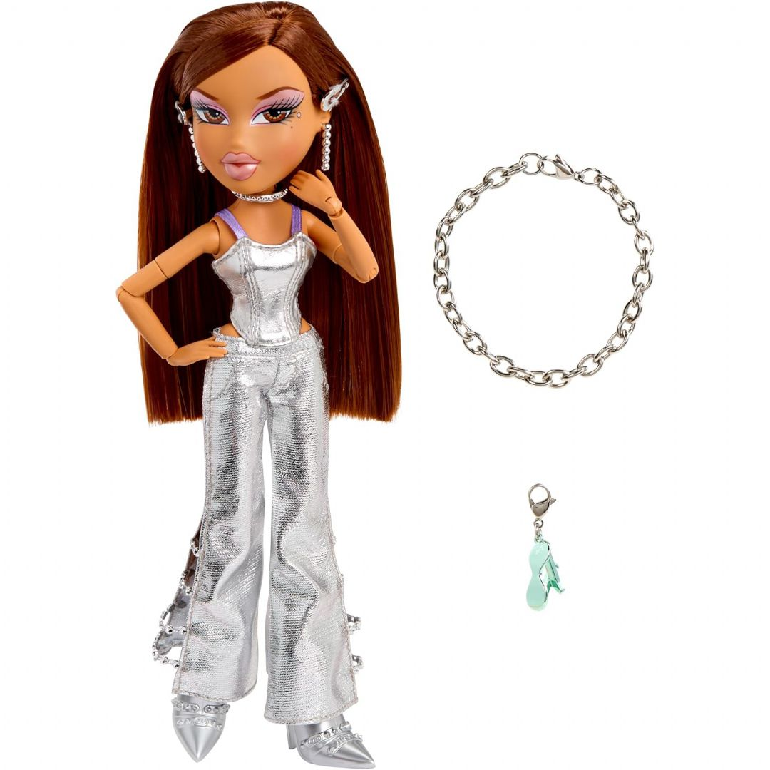 Bratz Charmz Yasmin Dukke