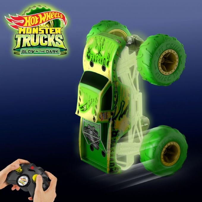 Hot Wheels Monster Trucks Gunkster RC version 4