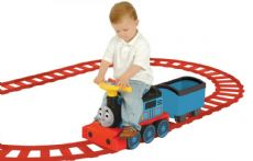 Thomas & Friends Battery Operated Train & 22 piece Track Set
